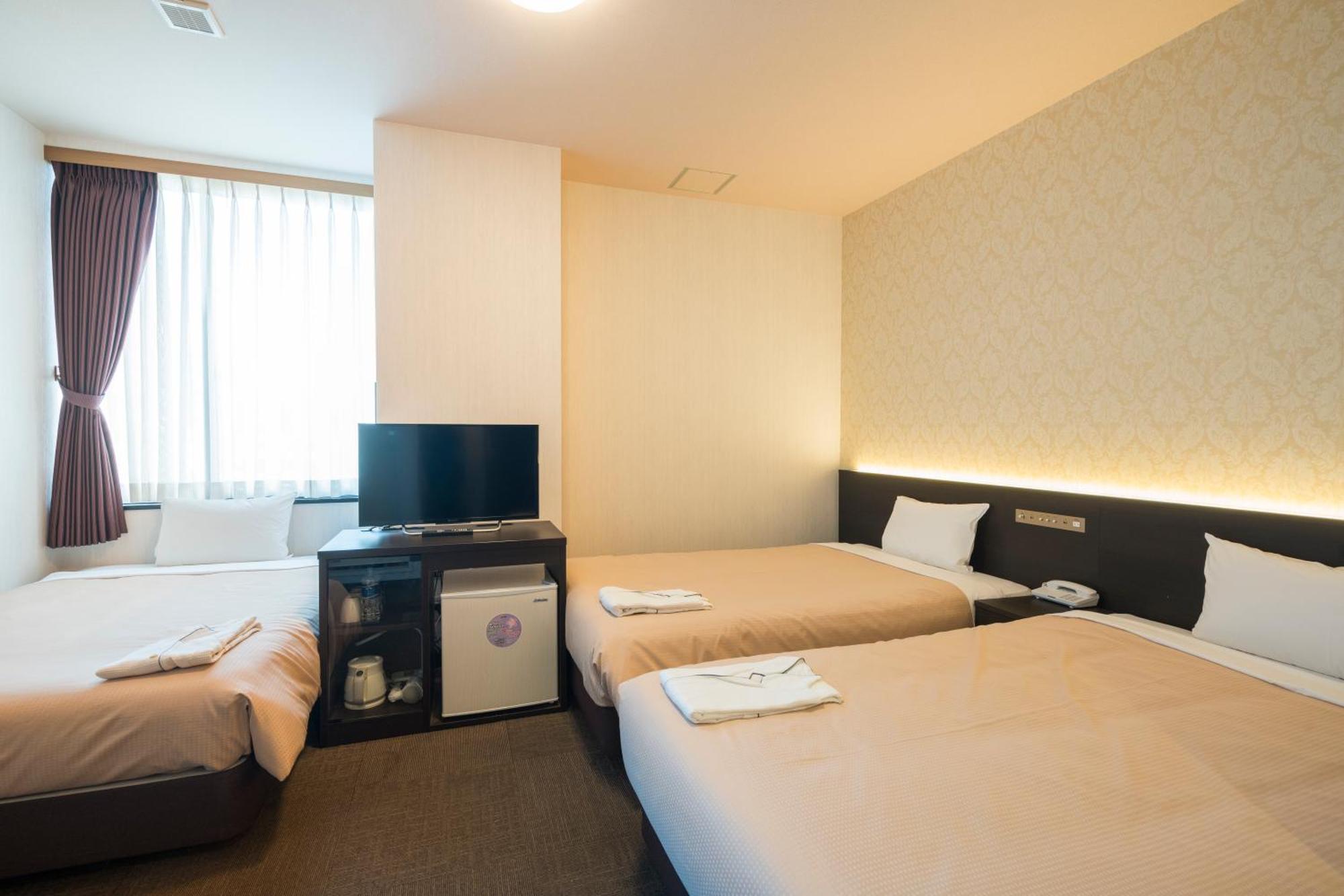Hotel Hakata Nakasu Inn Fukuoka  Bagian luar foto